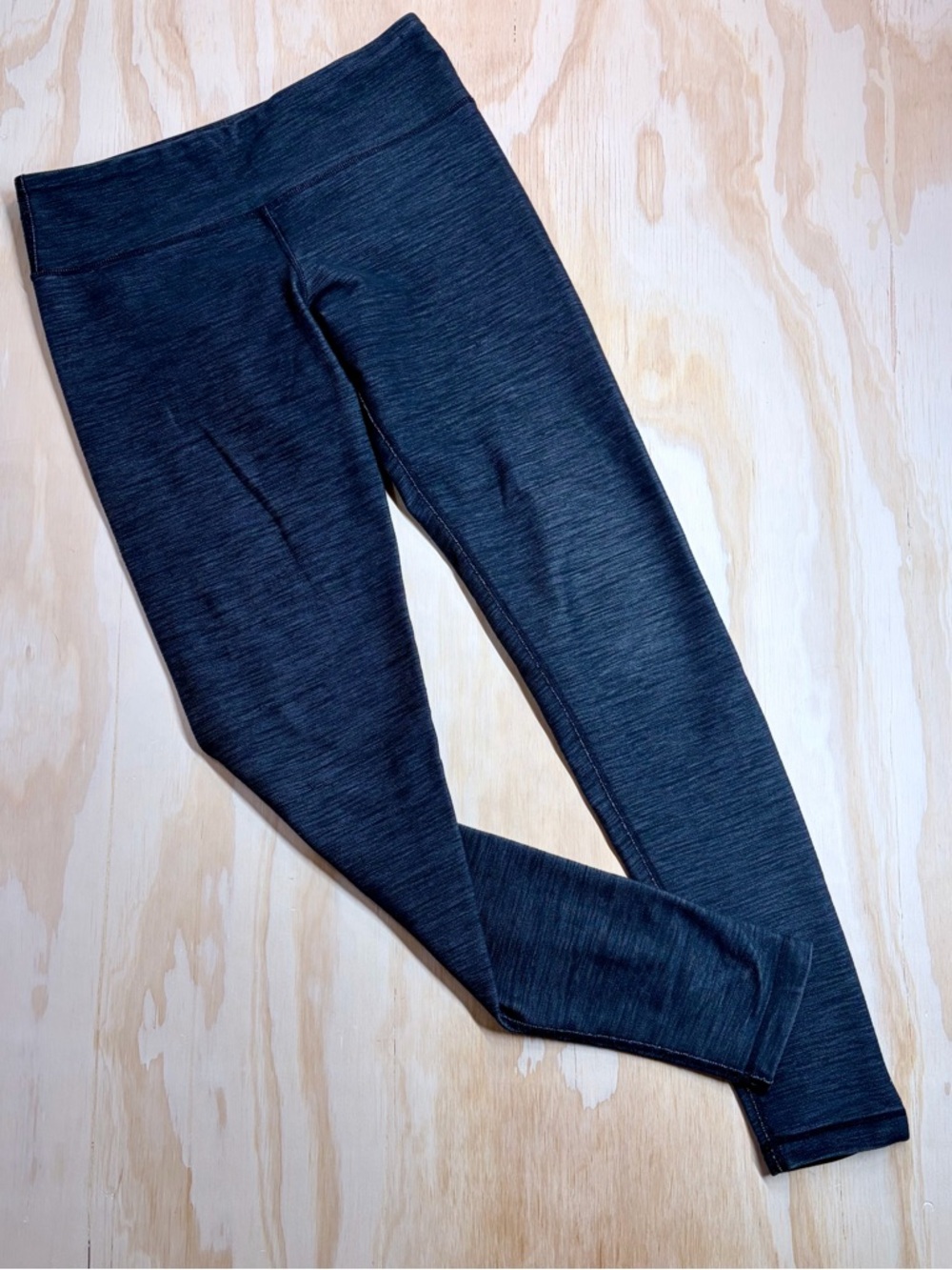 Lululemon 29" Wunder Under HR Heathered Black 6